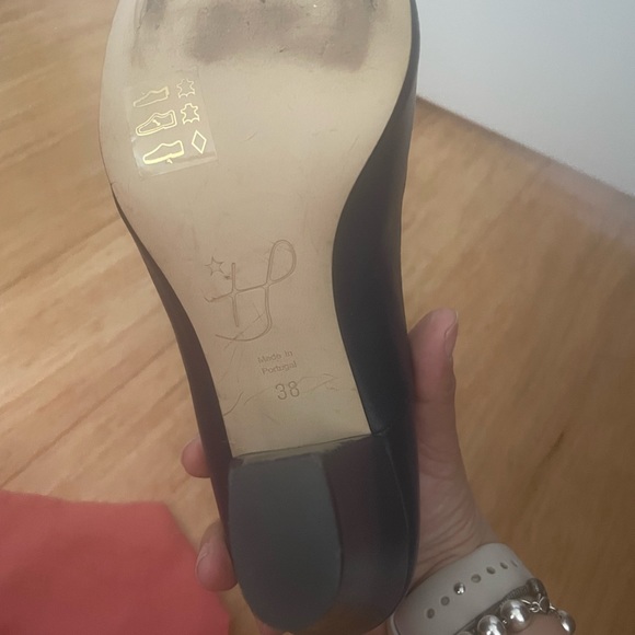 EUC navy leather round toe stacked heel pumps sz 38 - Picture 4 of 4